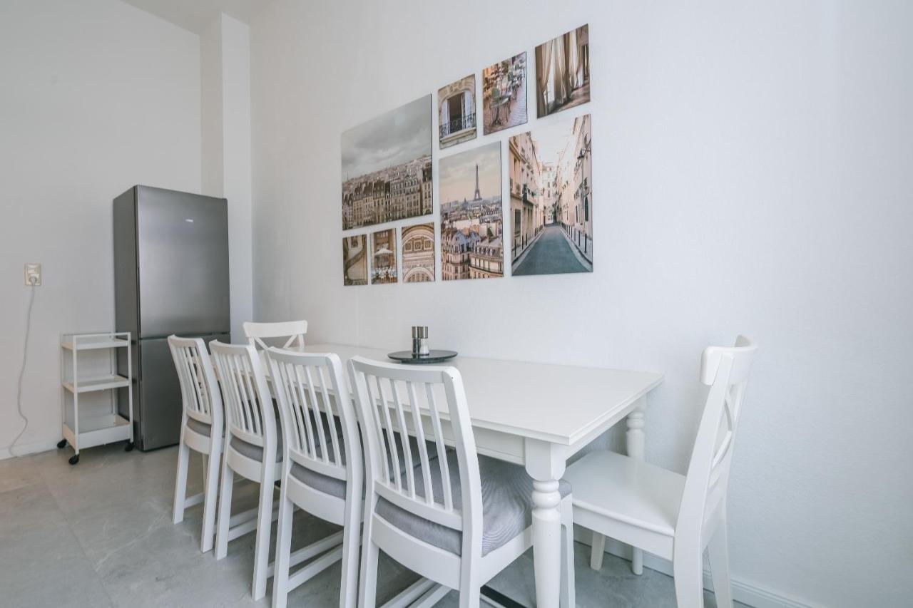 Zentral Gelegenes Premium-Apartment Mit Viel Tageslicht Hamburgo Exterior foto