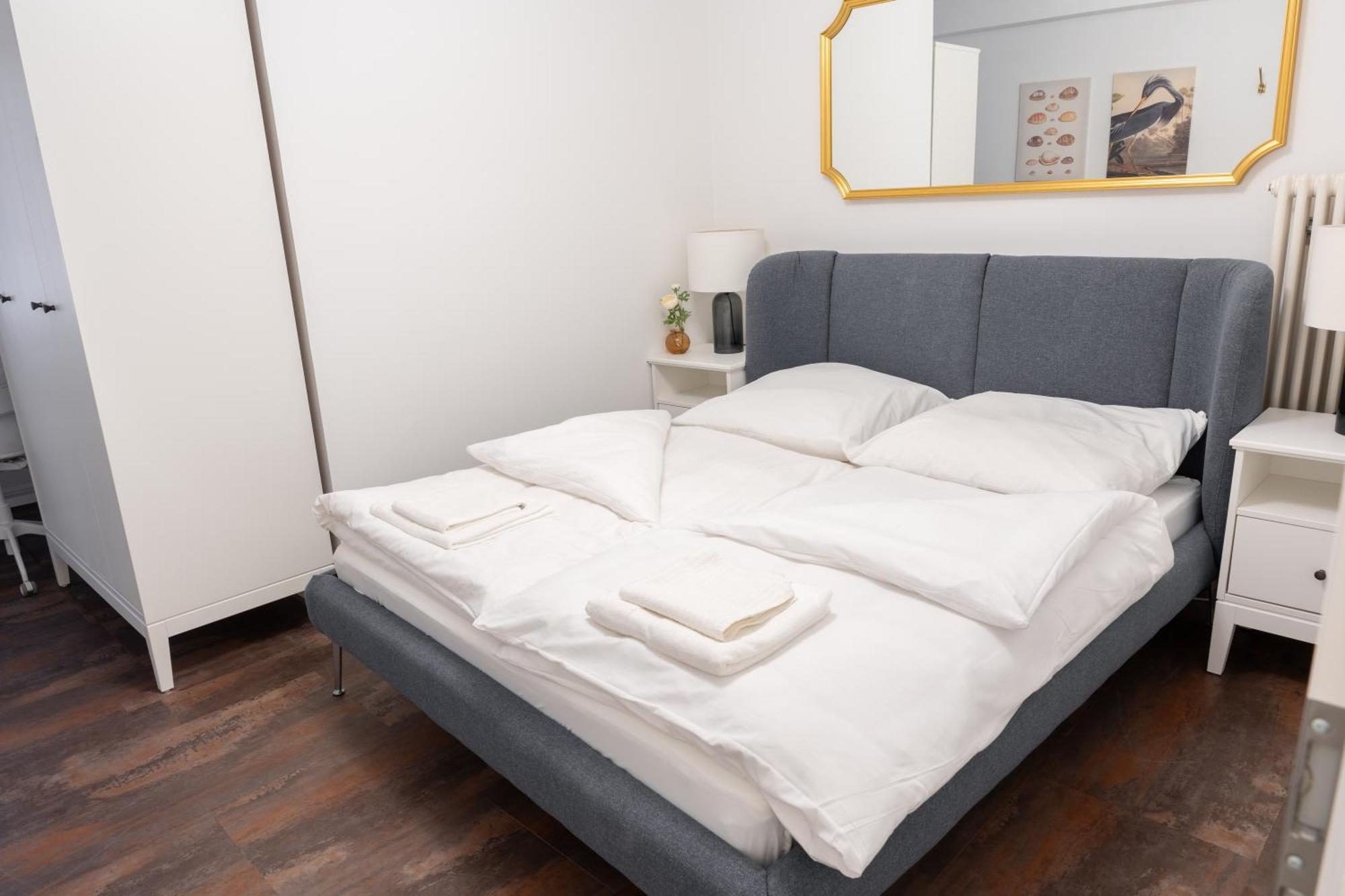 Zentral Gelegenes Premium-Apartment Mit Viel Tageslicht Hamburgo Exterior foto